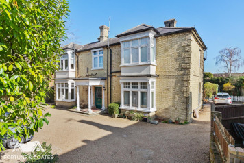 Flat 2 Hilsborough House