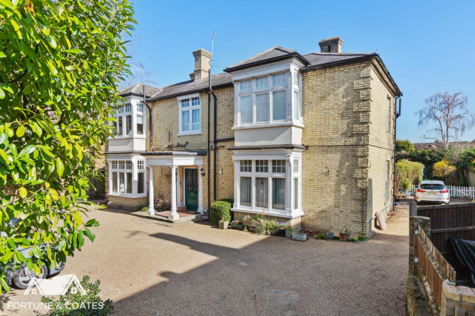 Flat 2 Hilsborough House