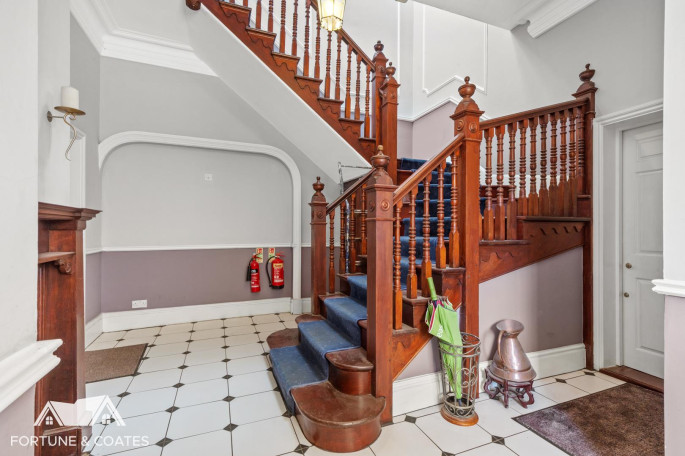 Flat 2 Hilsborough House