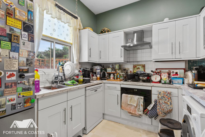 Flat 2 Hilsborough House