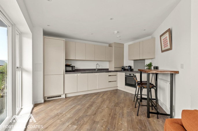 13, Coulter House Great Ley Road, Newhall