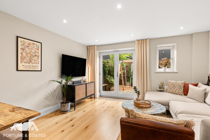 2 The Old Dairy, Tharbies Farm