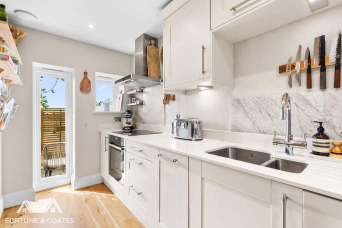 2 The Old Dairy, Tharbies Farm