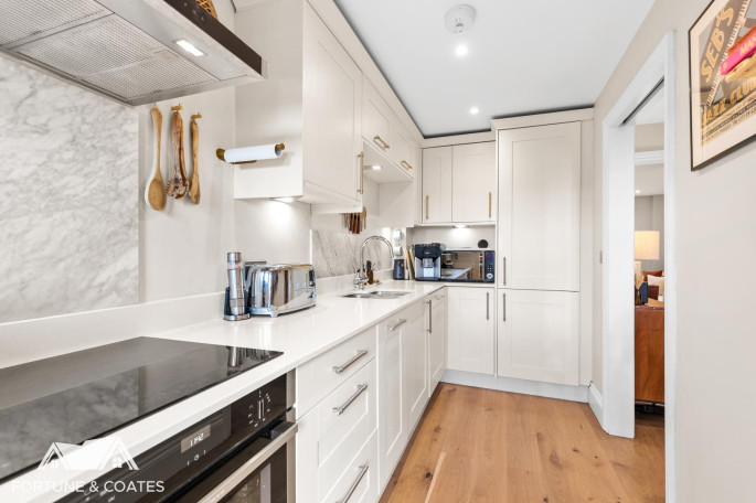 2 The Old Dairy, Tharbies Farm