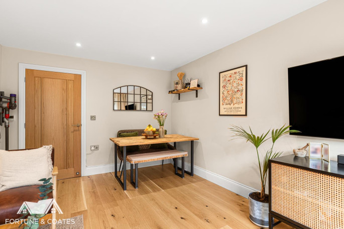 2 The Old Dairy, Tharbies Farm