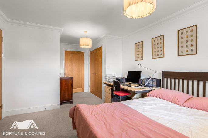 46 Debden House Debden Grange