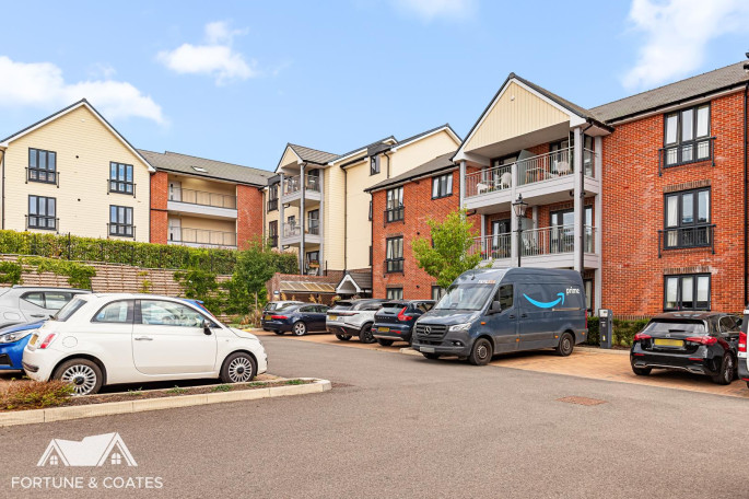 46 Debden House Debden Grange