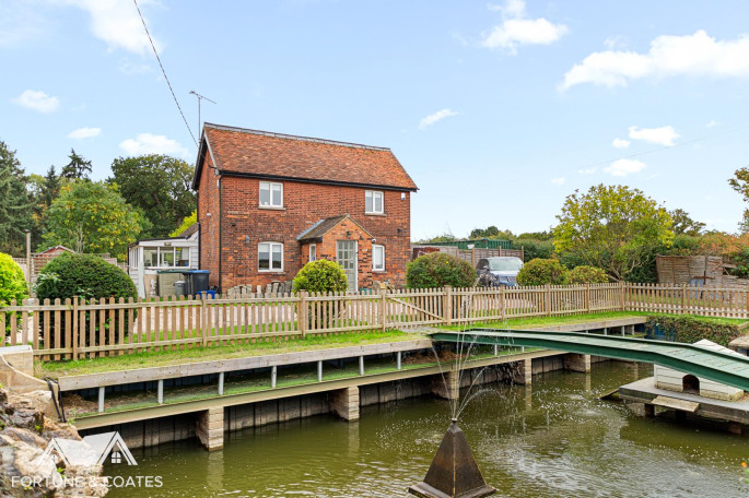 Ark Royal Carters Green