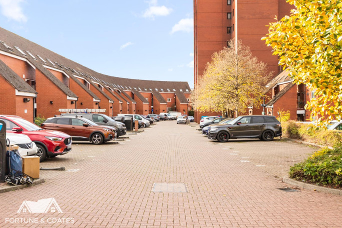 15 Netteswell Orchard