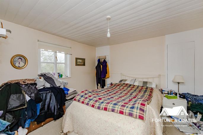 6 Rose Cottages Mill Street