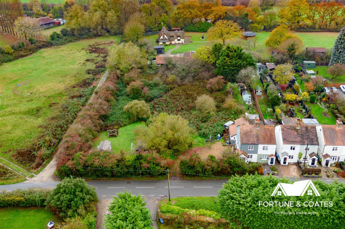 6 Rose Cottages Mill Street