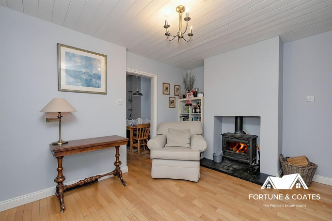 6 Rose Cottages Mill Street