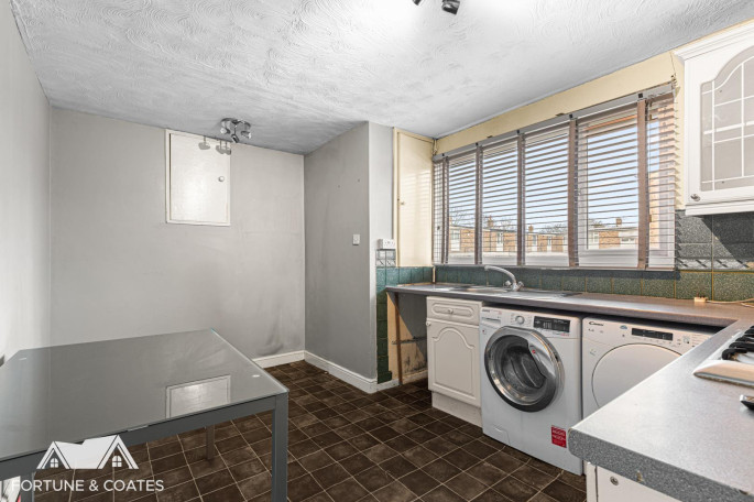 108 Spinning Wheel Mead