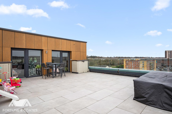 71 Moore House Edinburgh Gate