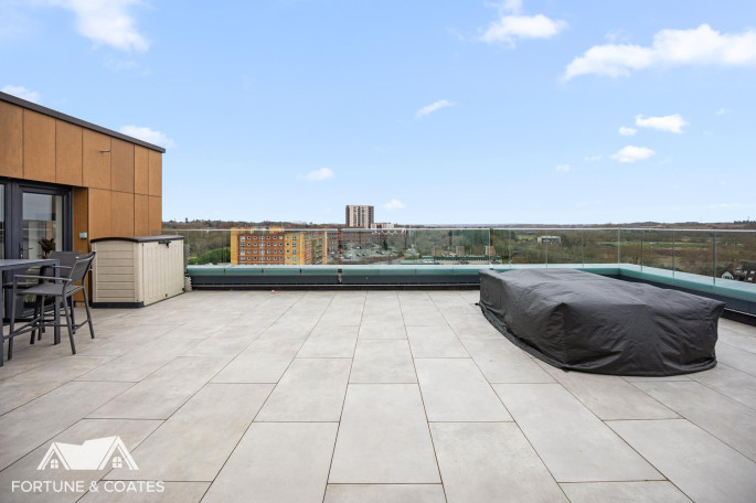 71 Moore House Edinburgh Gate