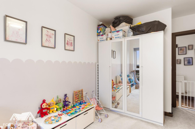 71 Moore House Edinburgh Gate