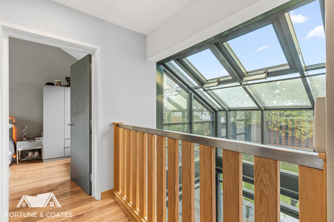 16 Great Auger Street