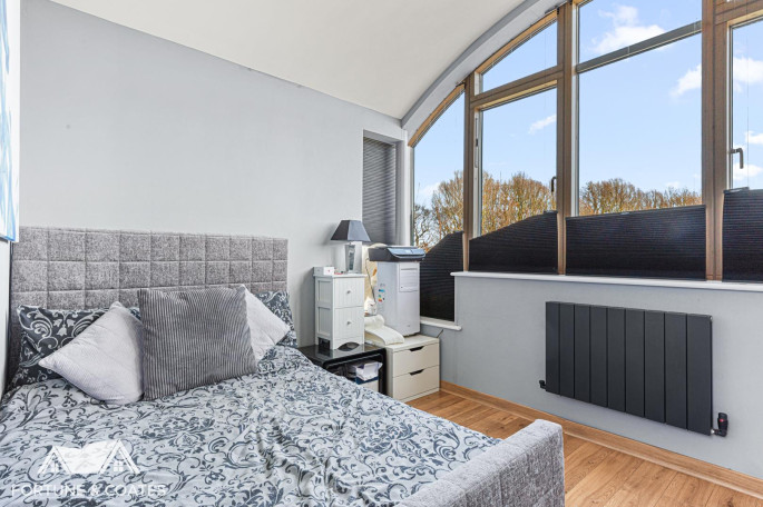 16 Great Auger Street