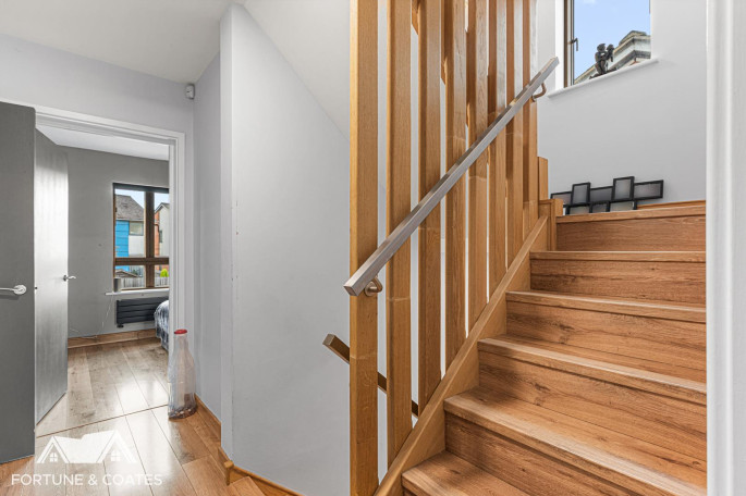 16 Great Auger Street