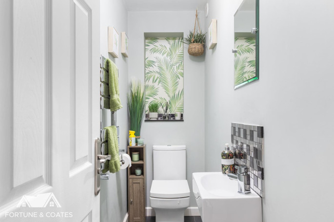 15 Hawthorns Riddings Lane