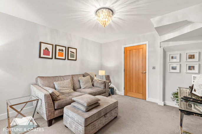 6 Hazelwood Park Hastingwood Road