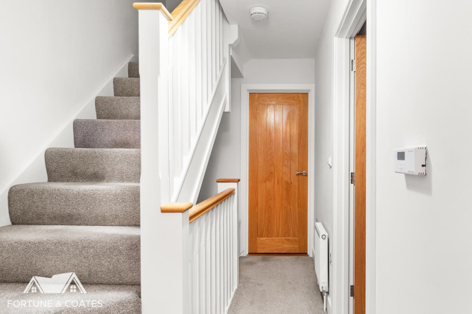 6 Hazelwood Park Hastingwood Road