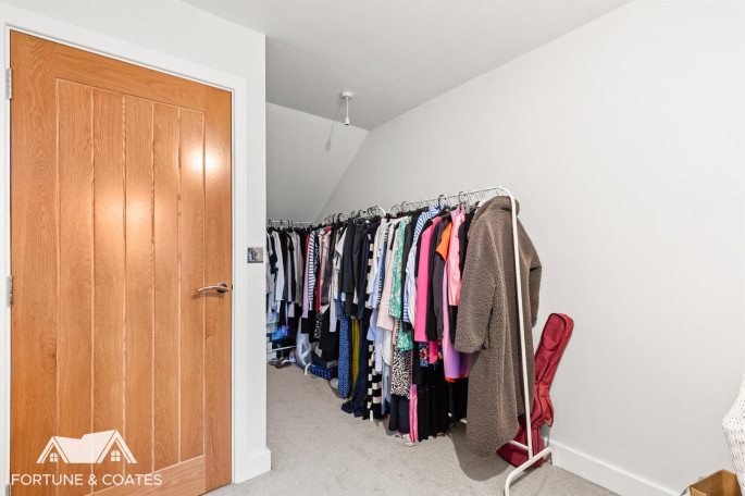 6 Hazelwood Park Hastingwood Road